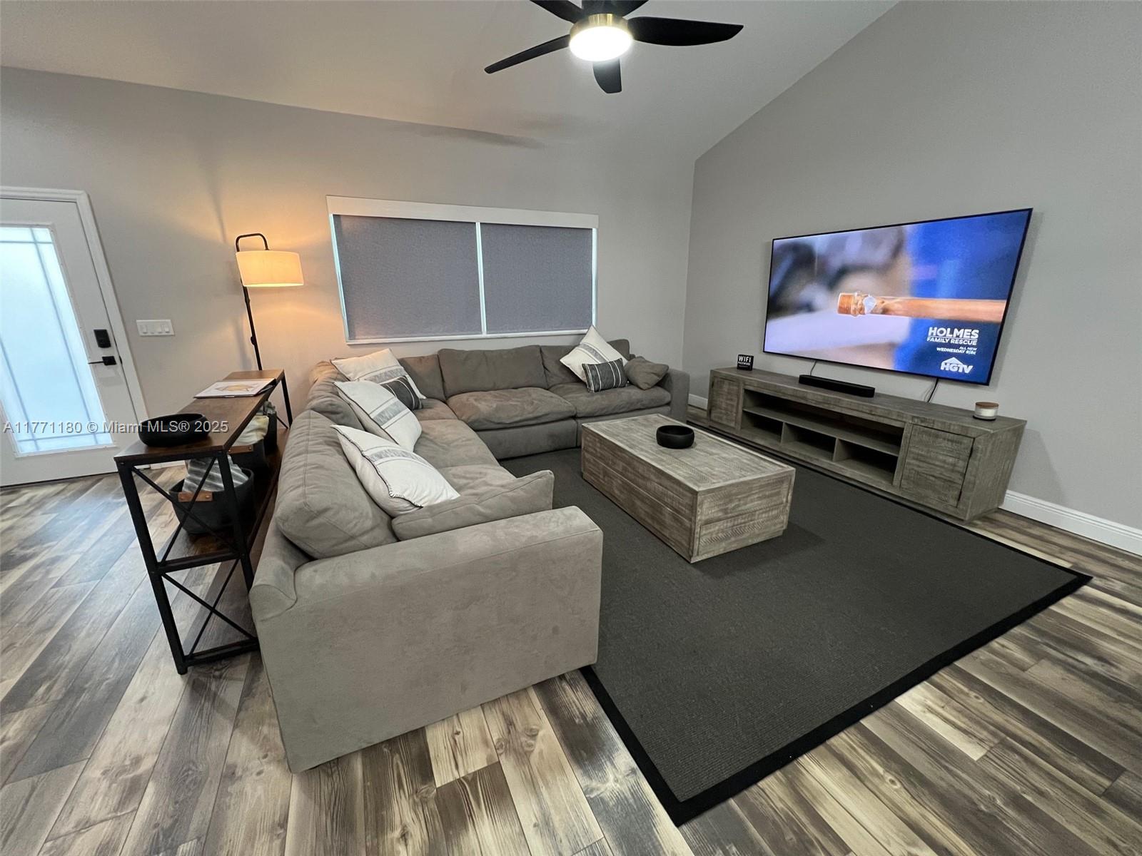 36 LAKE WOOD CIR