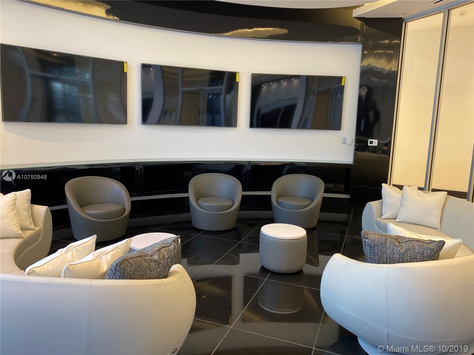 Paramount Miami Worldcente - Residential Lease