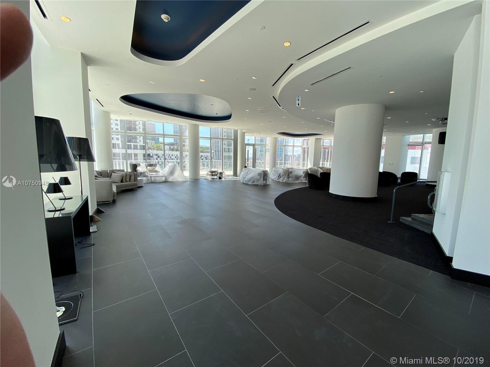 Paramount Miami Worldcente - Residential Lease