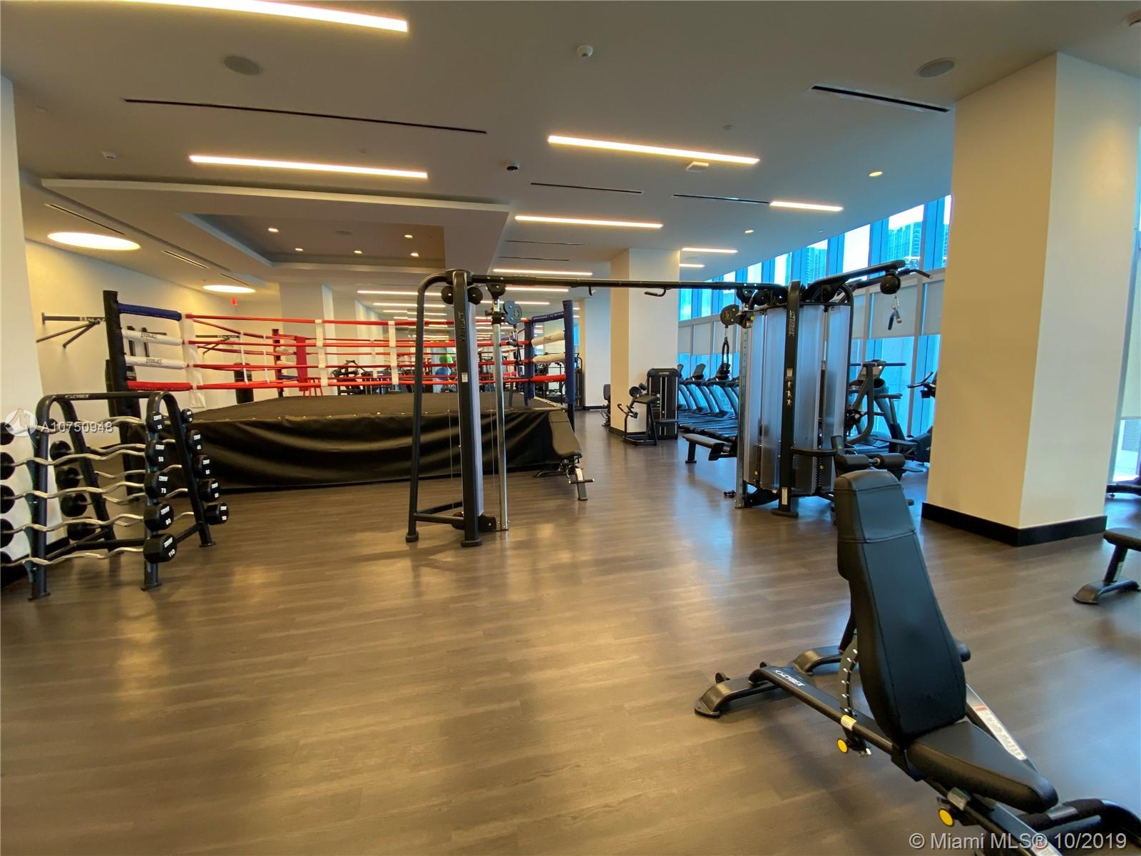 Paramount Miami Worldcente - Residential Lease