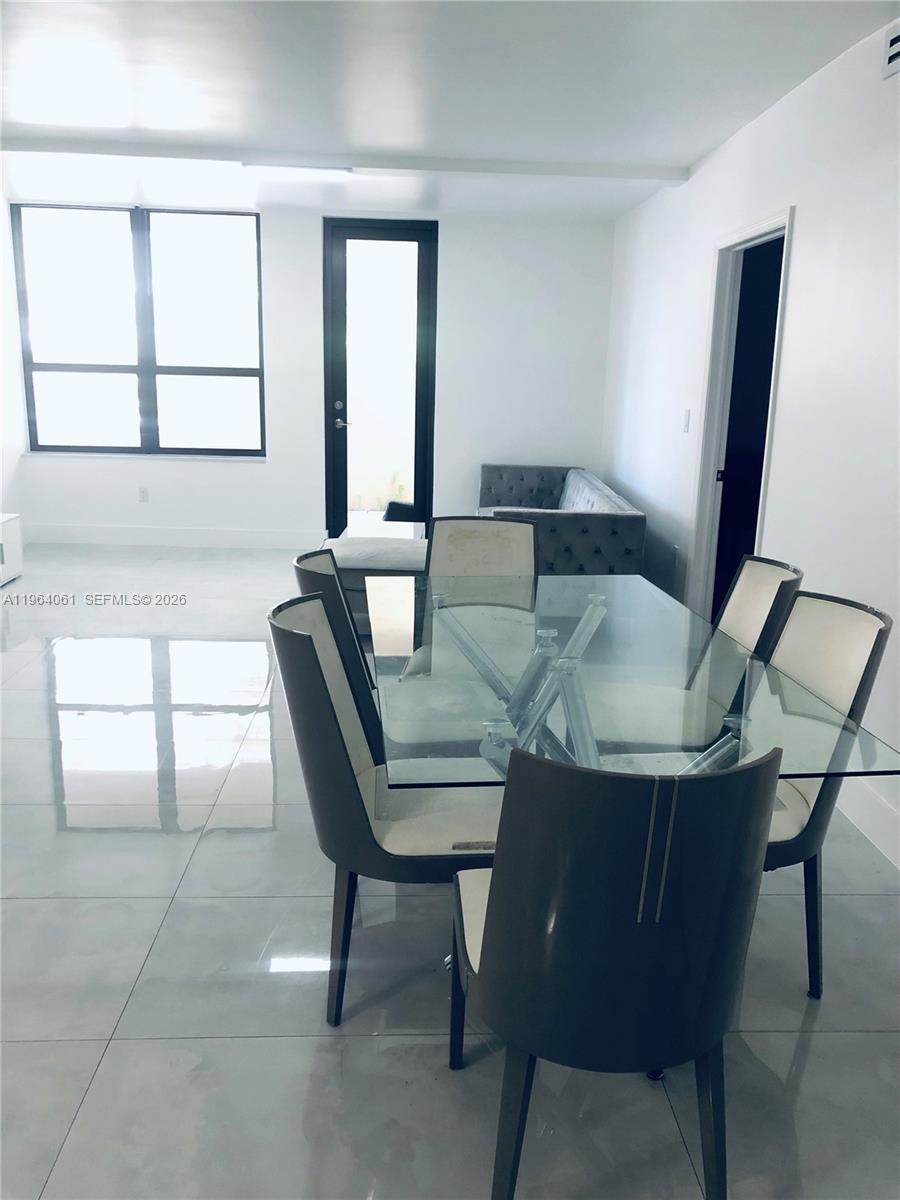 10185 Collins Ave 209