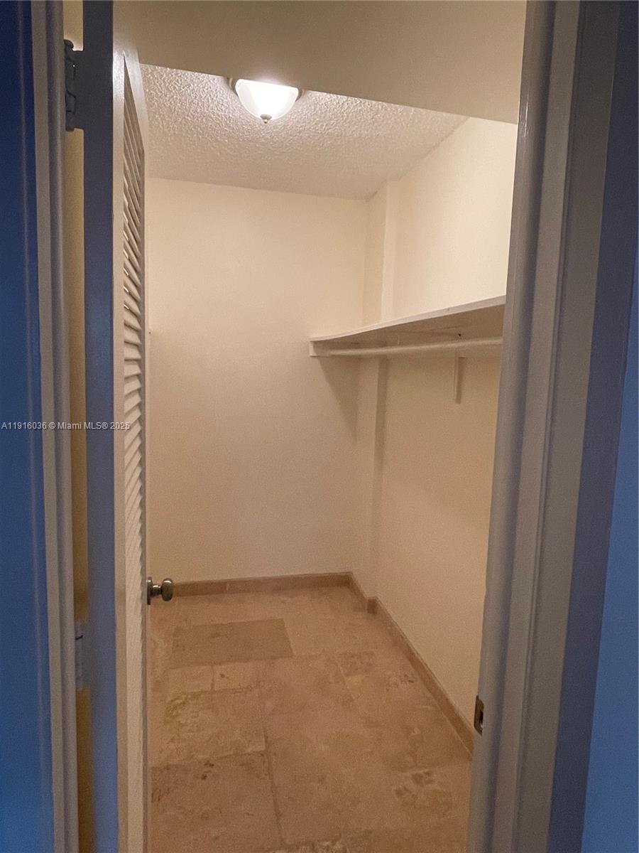 LAUDERDALE TOWER CONDO - Residential Lease