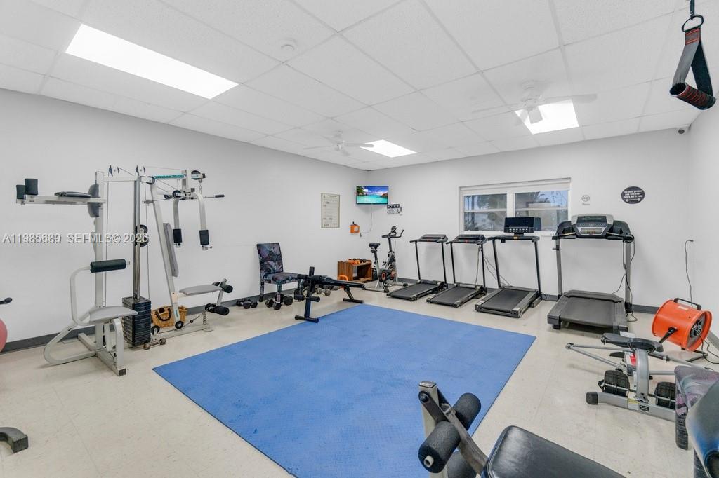 BEVERLY HILLS CONDO NUMBE - Residential