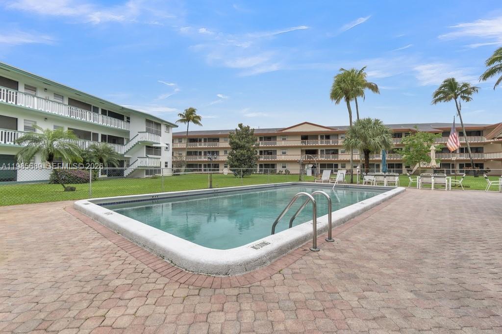 BEVERLY HILLS CONDO NUMBE - Residential