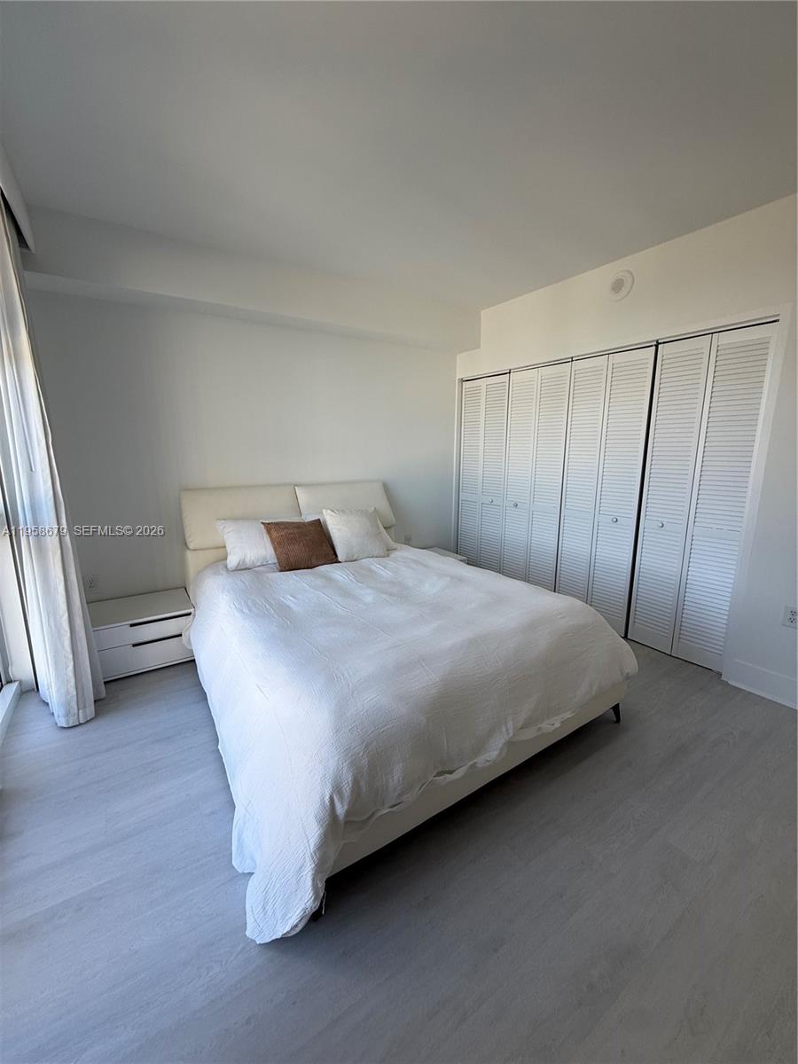 HARBOUR HOUSE - Residential