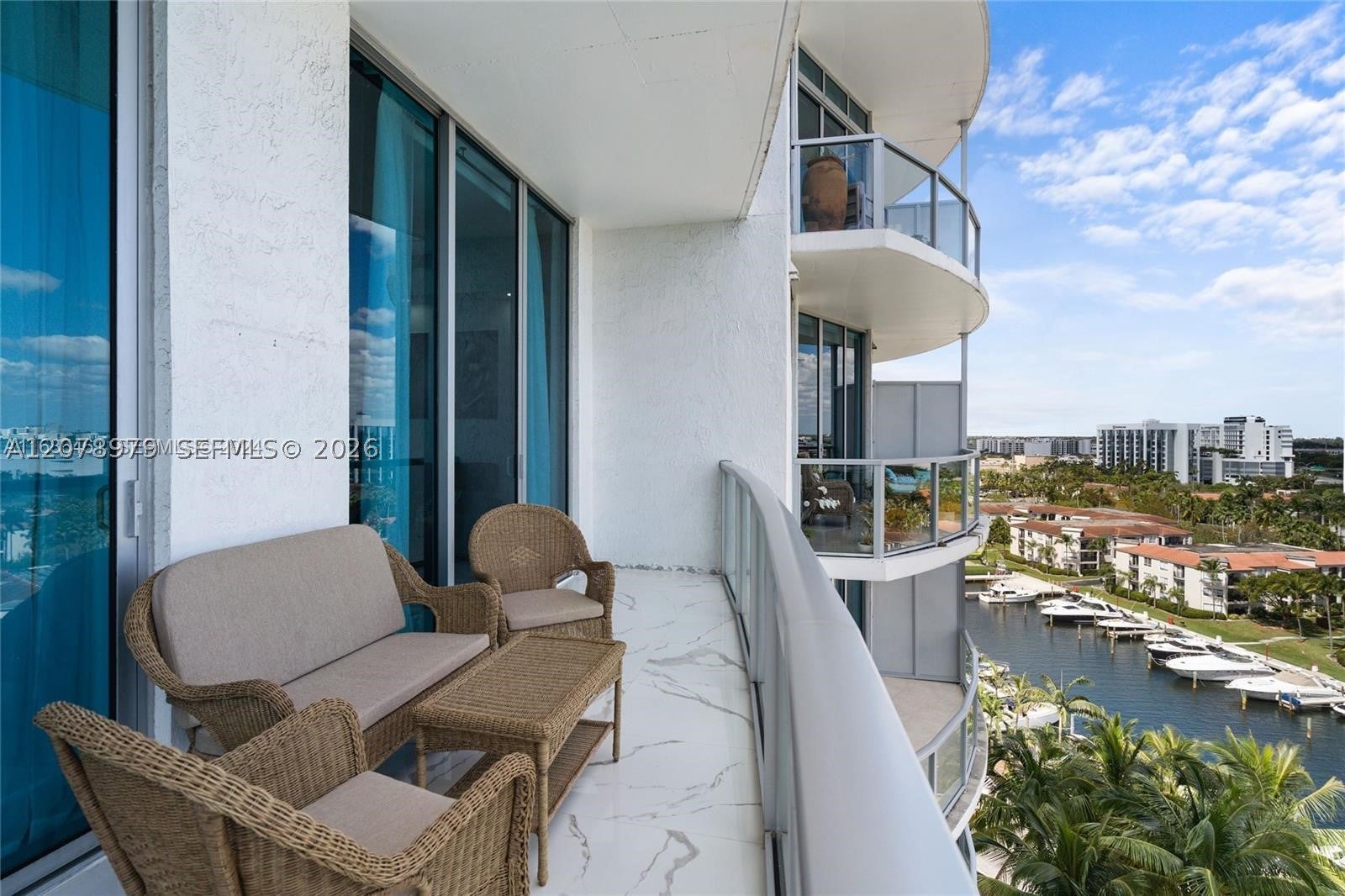 3029 NE 188th St 1021, Aventura FL 33180