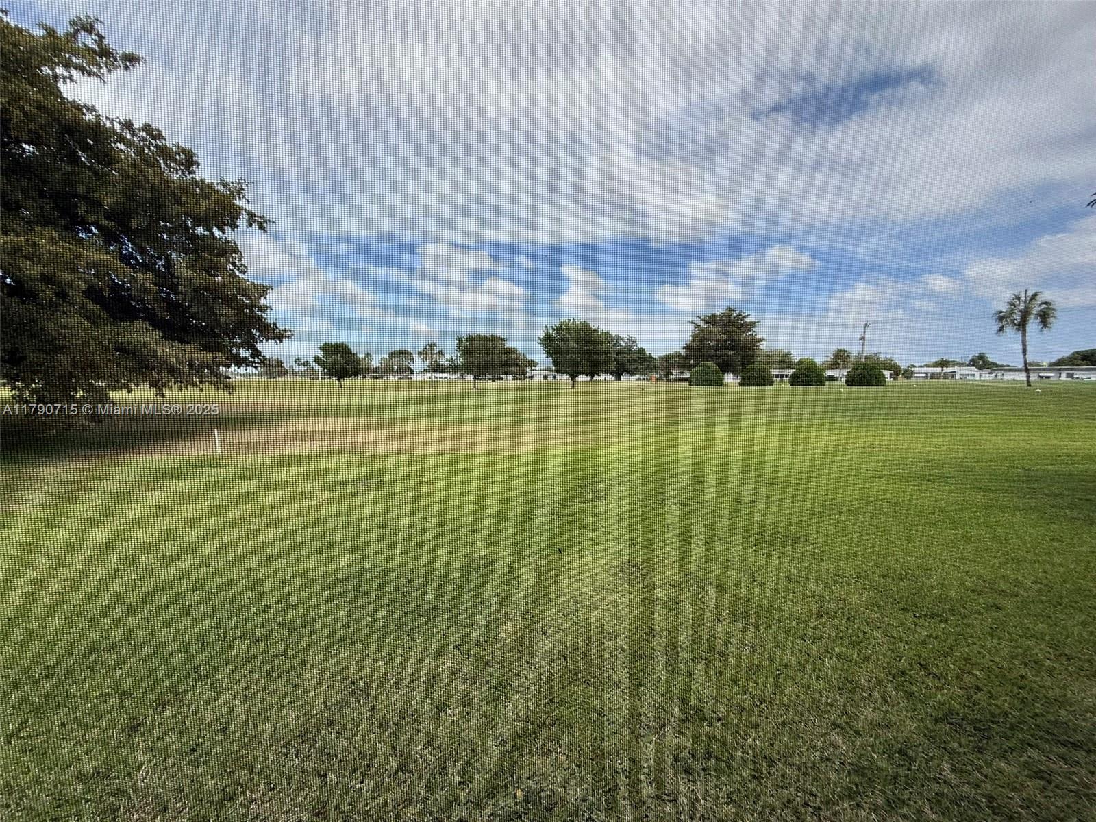 ORIOLE GOLF & TENNIS CLUB - Residential