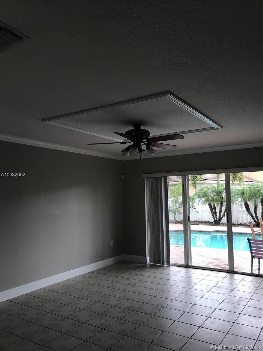 SAWGRASS PRESERVE - Residential Lease