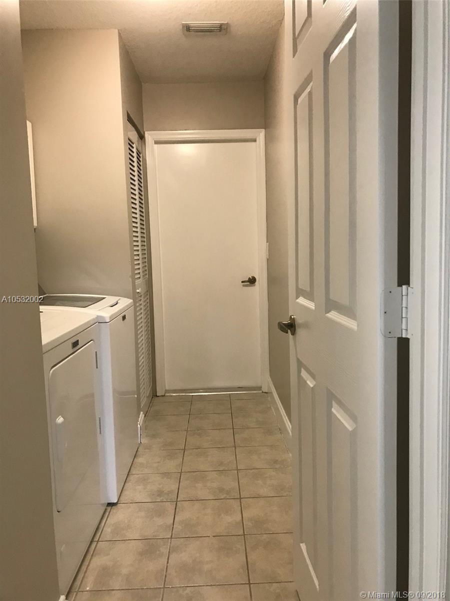 SAWGRASS PRESERVE - Residential Lease