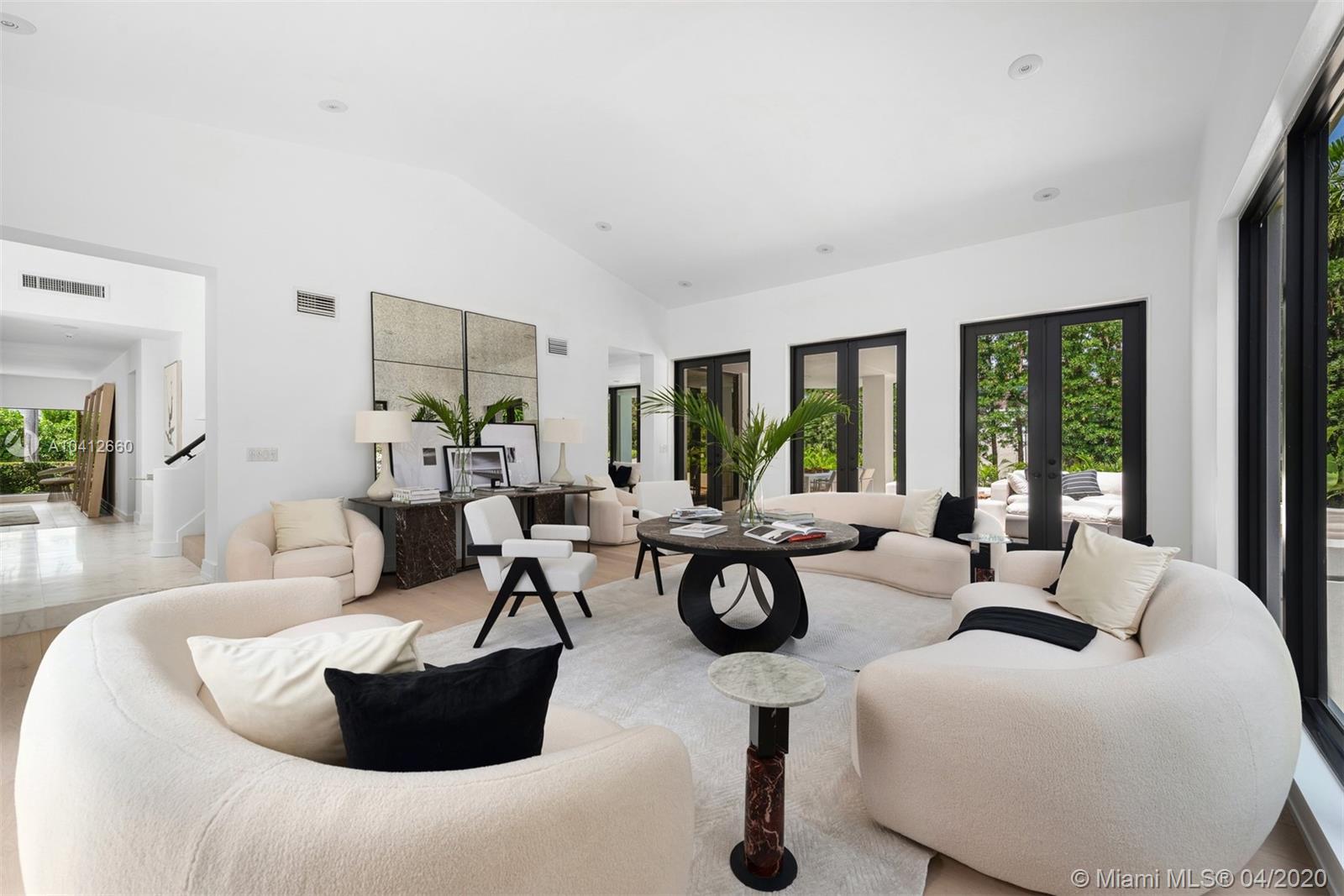 SUNSET ISLANDS-ISLAND NO - Residential