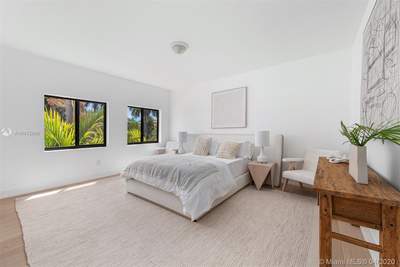 SUNSET ISLANDS-ISLAND NO - Residential