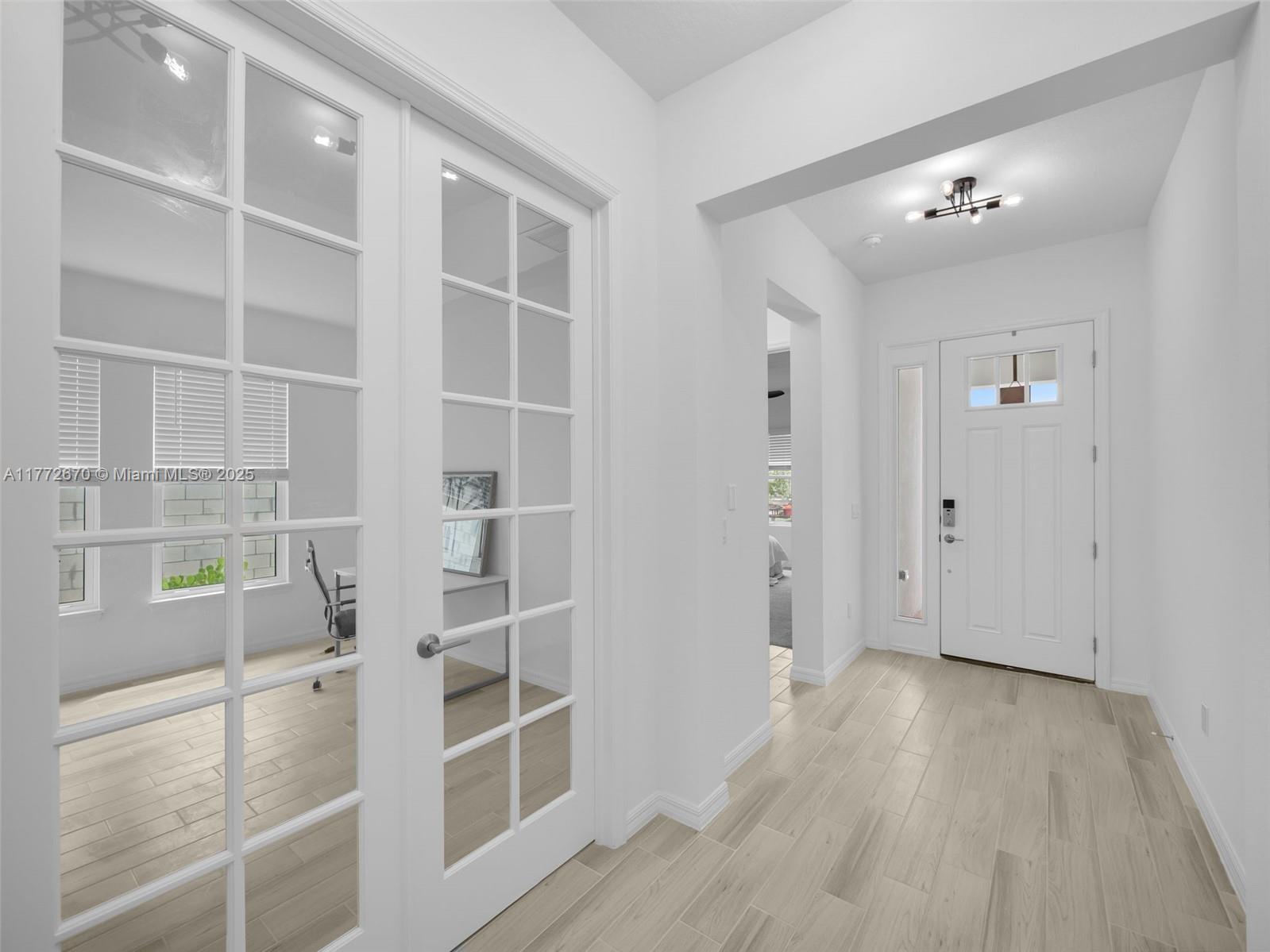 VERANDA OAKS - Residential