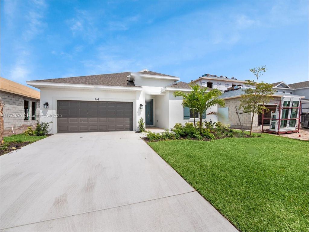 Photo of 516 SE Ranch Oak Cir, Port St Lucie, FL 34984 (MLS # A11772670)