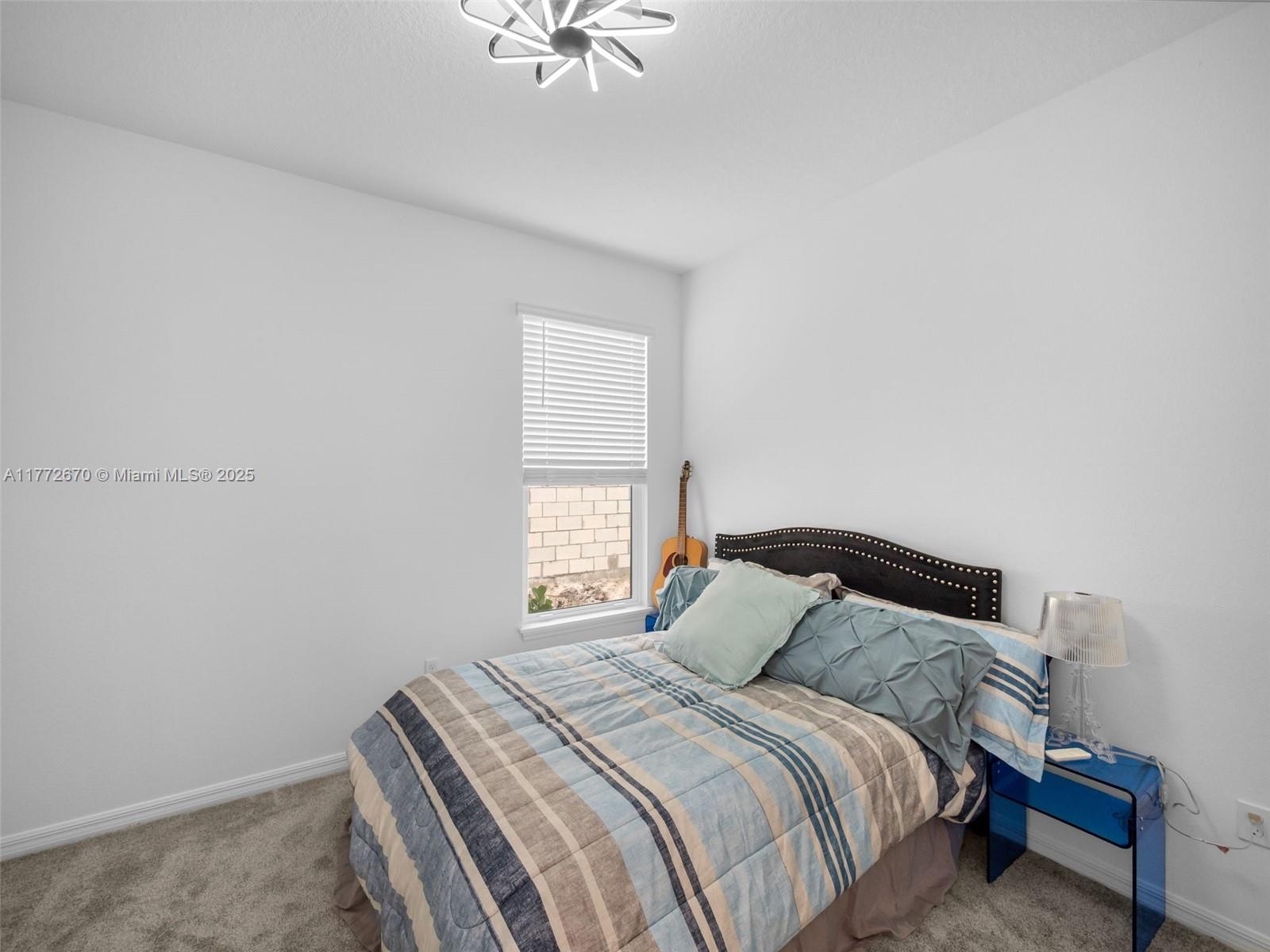 VERANDA OAKS - Residential