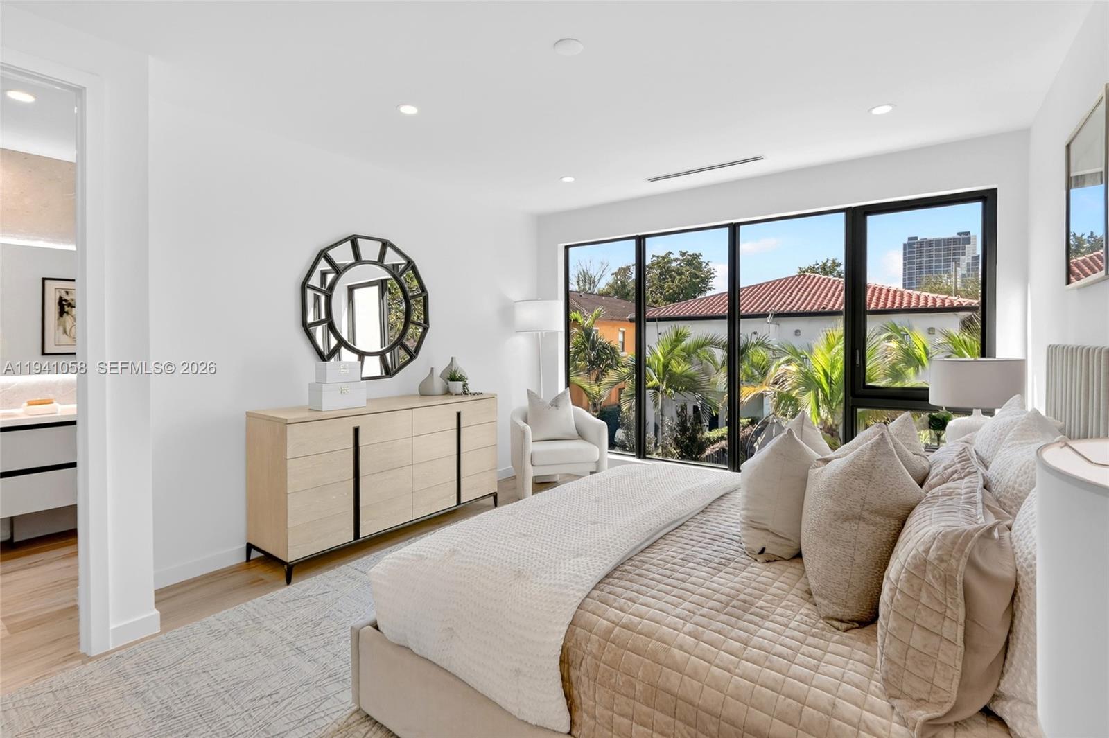 PALMHURST - Residential