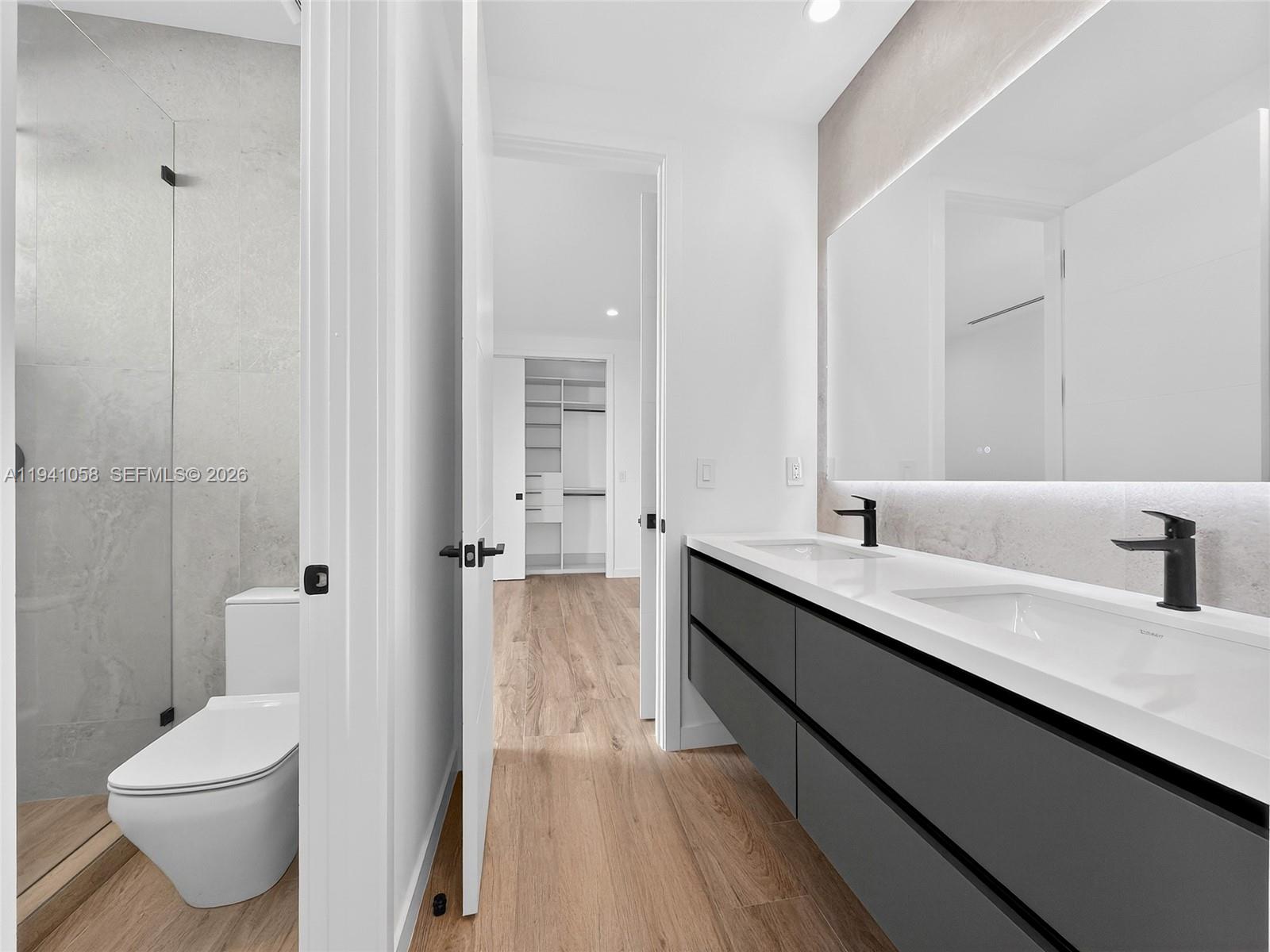 PALMHURST - Residential