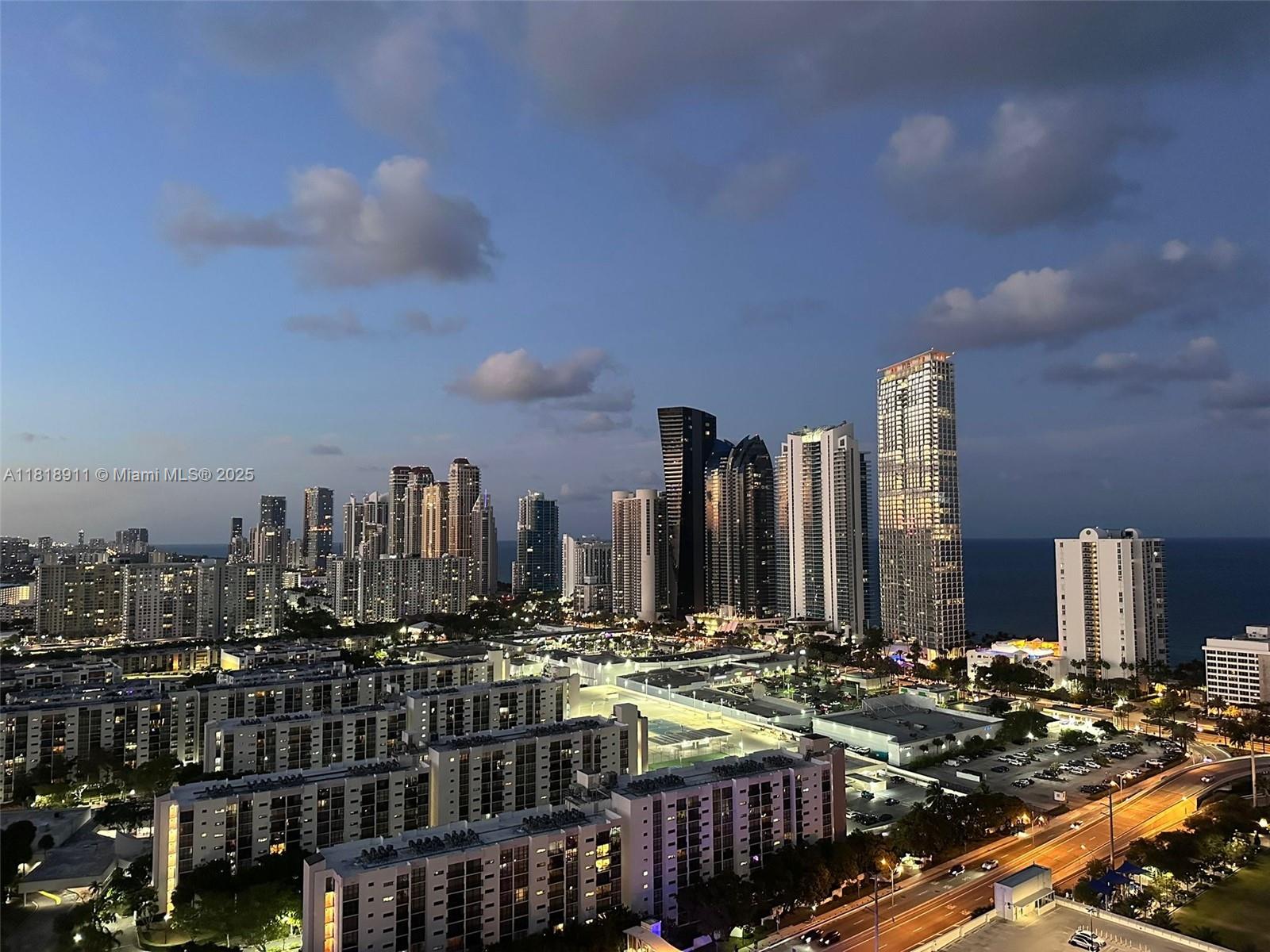 Rental Property at 330 Sunny Isles Blvd 5-Uph03, Sunny Isles Beach, Miami-Dade County, Florida - Bedrooms: 4 
Bathrooms: 5  - $14,000 MO.