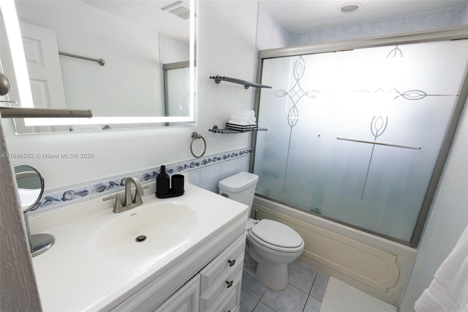 SUNRISE GOLF VILLAGE SEC - Residential