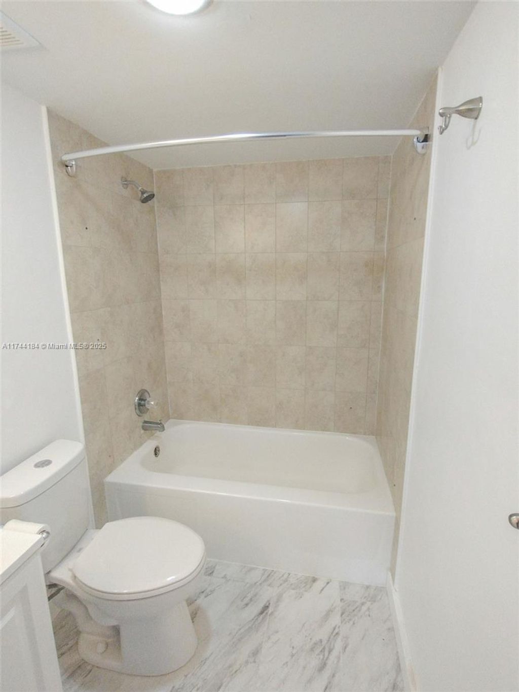 listing image 26