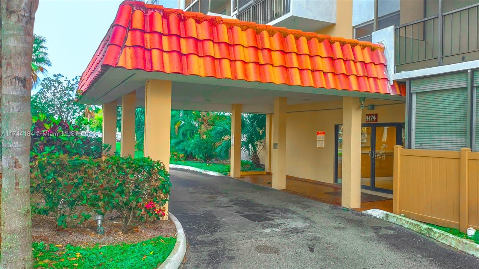 The Manors of Inverarry - Residential