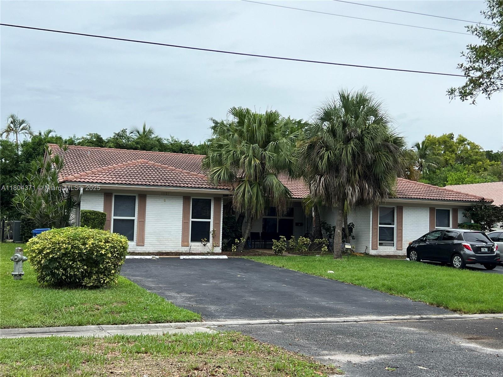 Address Not Disclosed, Coral Springs, Broward County, Florida - 3 Bedrooms  
2 Bathrooms - 