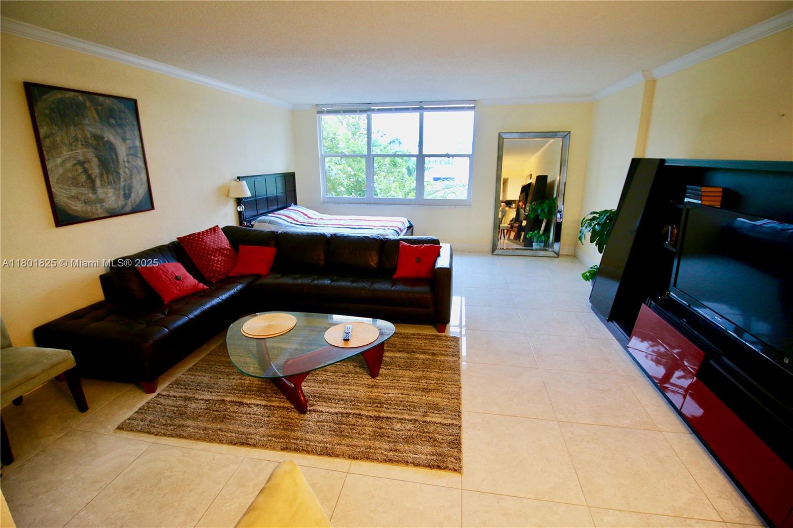 Rental Property at 2501 S Ocean Dr 427, Hollywood, Broward County, Florida - Bedrooms: 1 
Bathrooms: 1  - $1,990 MO.