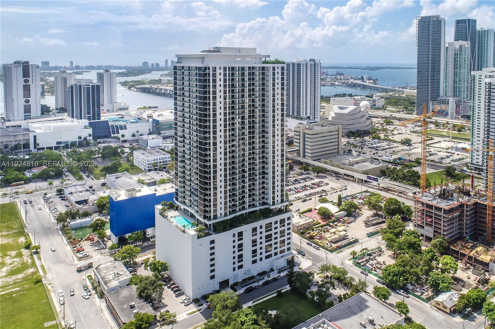 Canvas Condo - Residential Lease