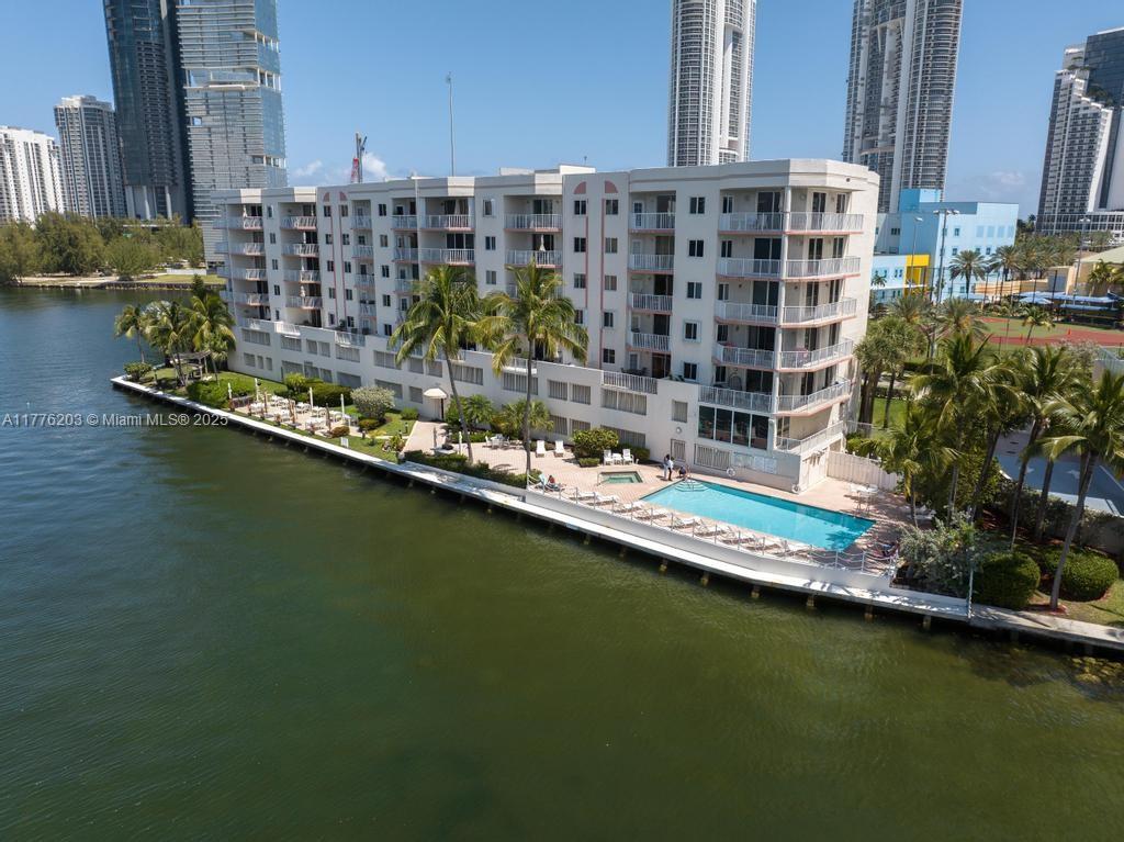 Property for Sale at Address Not Disclosed, Sunny Isles Beach, Miami-Dade County, Florida - Bedrooms: 2 
Bathrooms: 2  - $634,000
