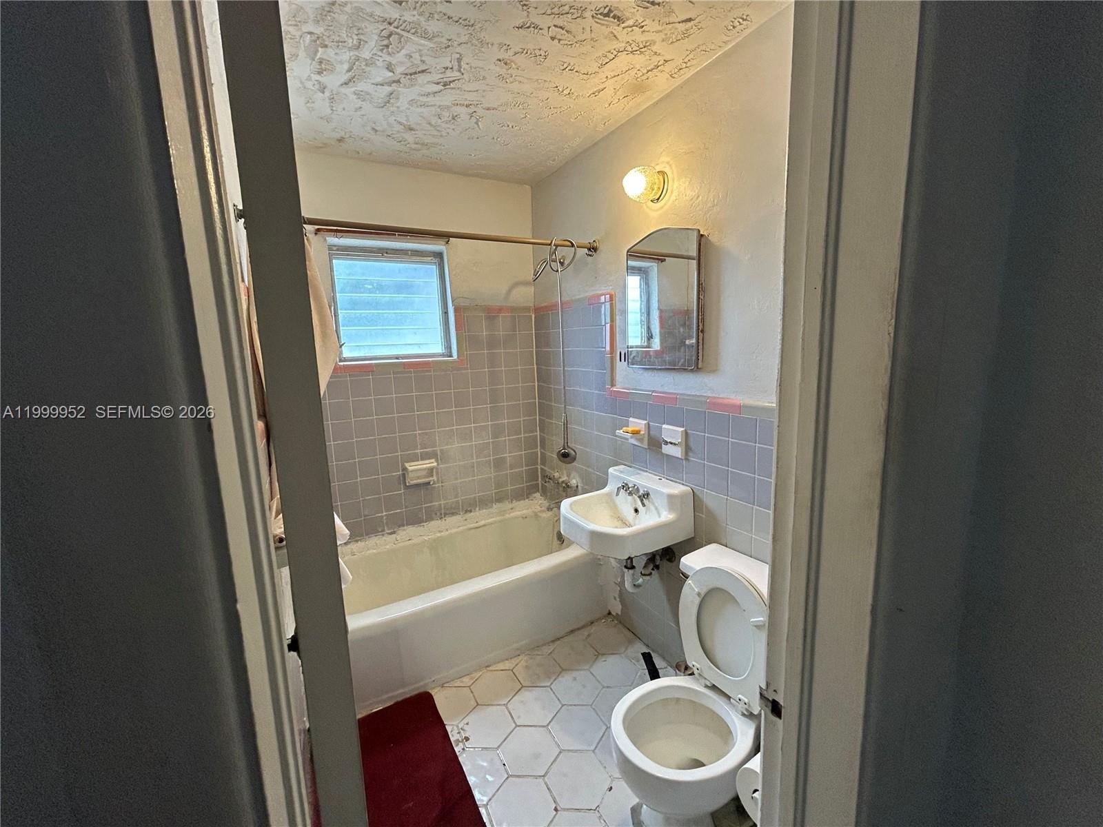 CARVER HEIGHTS - Residential