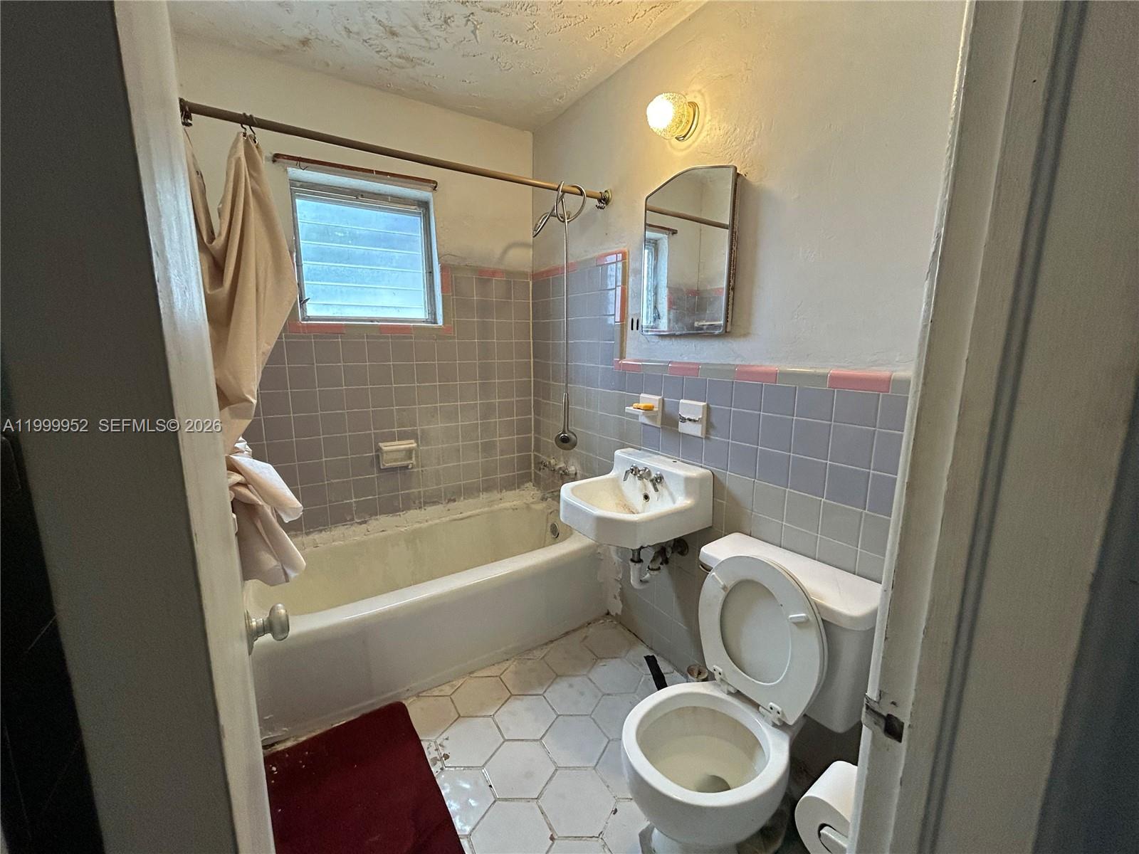 CARVER HEIGHTS - Residential