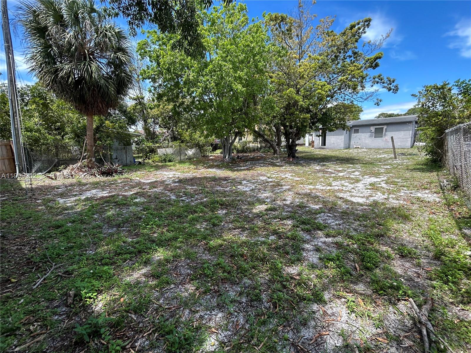 CARVER HEIGHTS - Residential