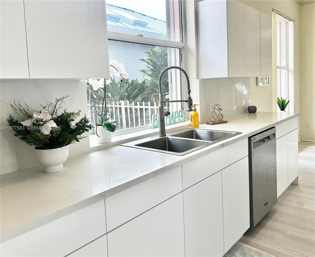 Photo of 7625 SE Bay Cedar Cir, Hobe Sound, FL 33455 (MLS # A11977583)
