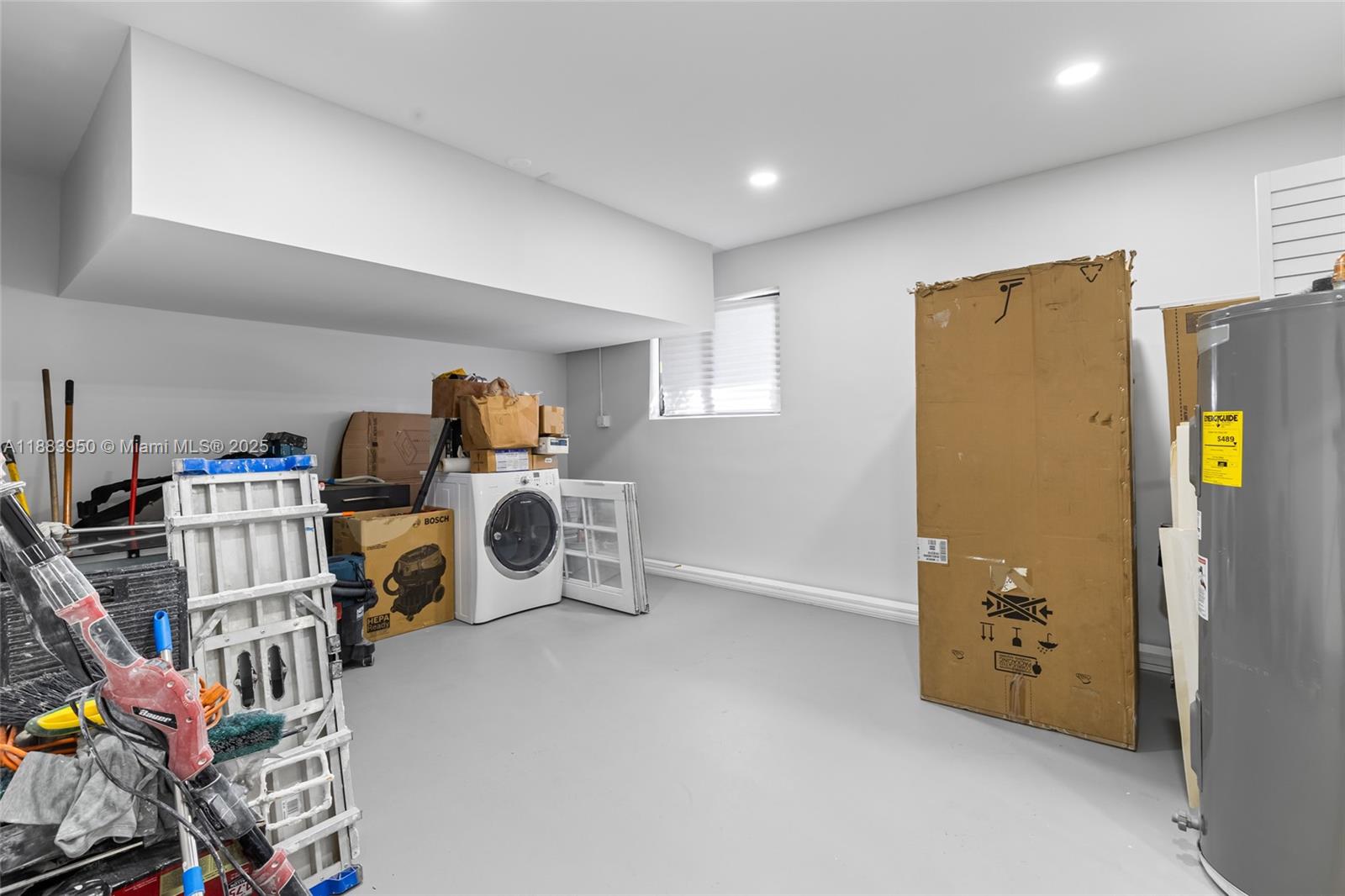 FOREST HILLS SOUTH - Residential Lease