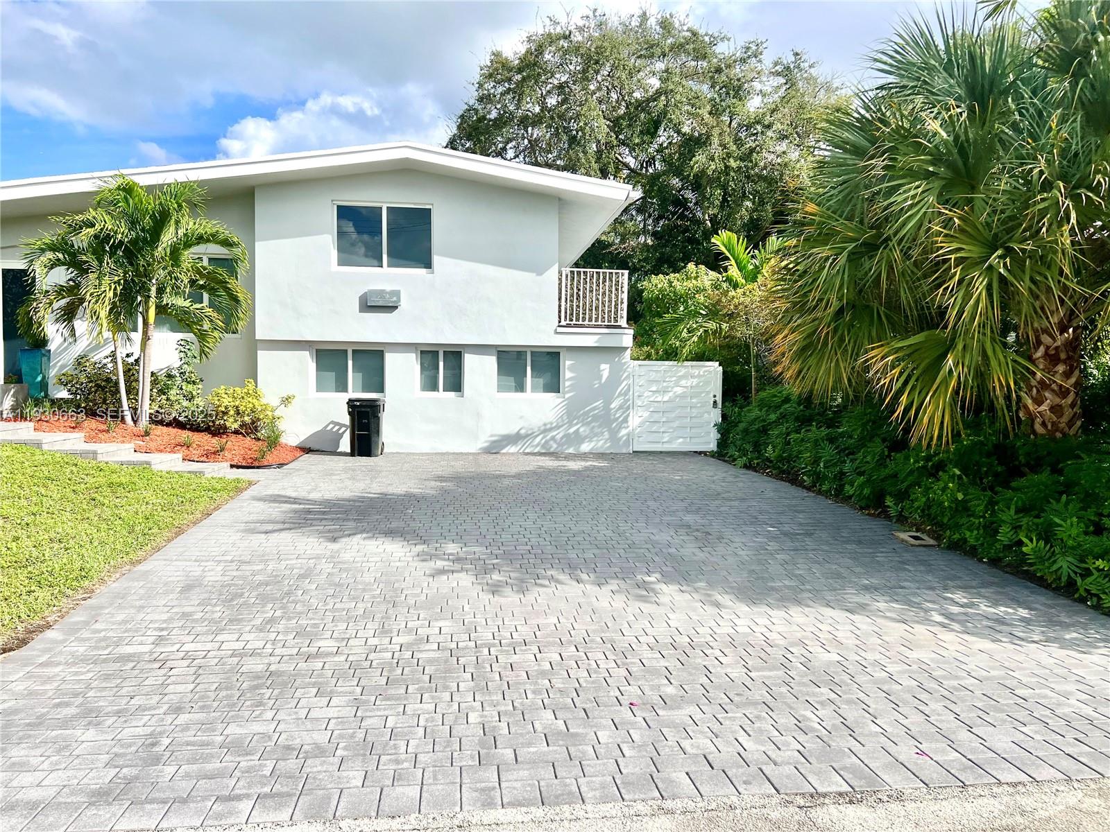 LAUDERDALE ISLES NO 2 - Residential Lease