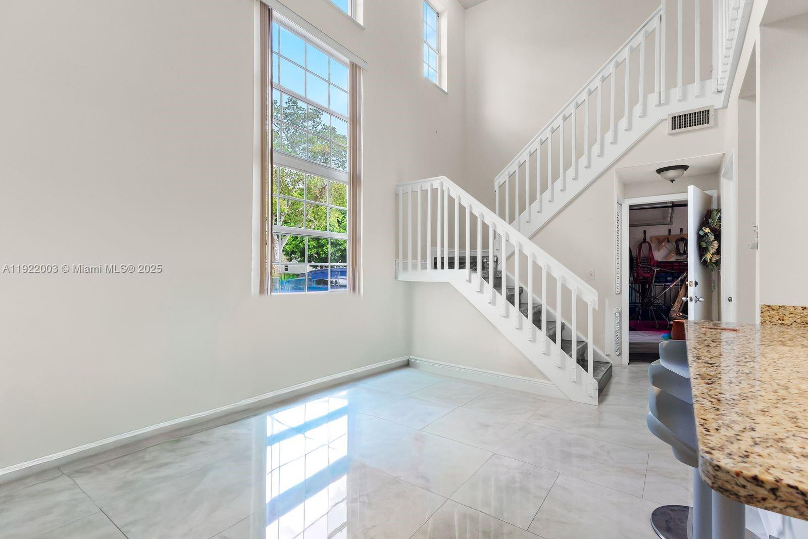 EMBASSY LAKES PHASE III - Residential