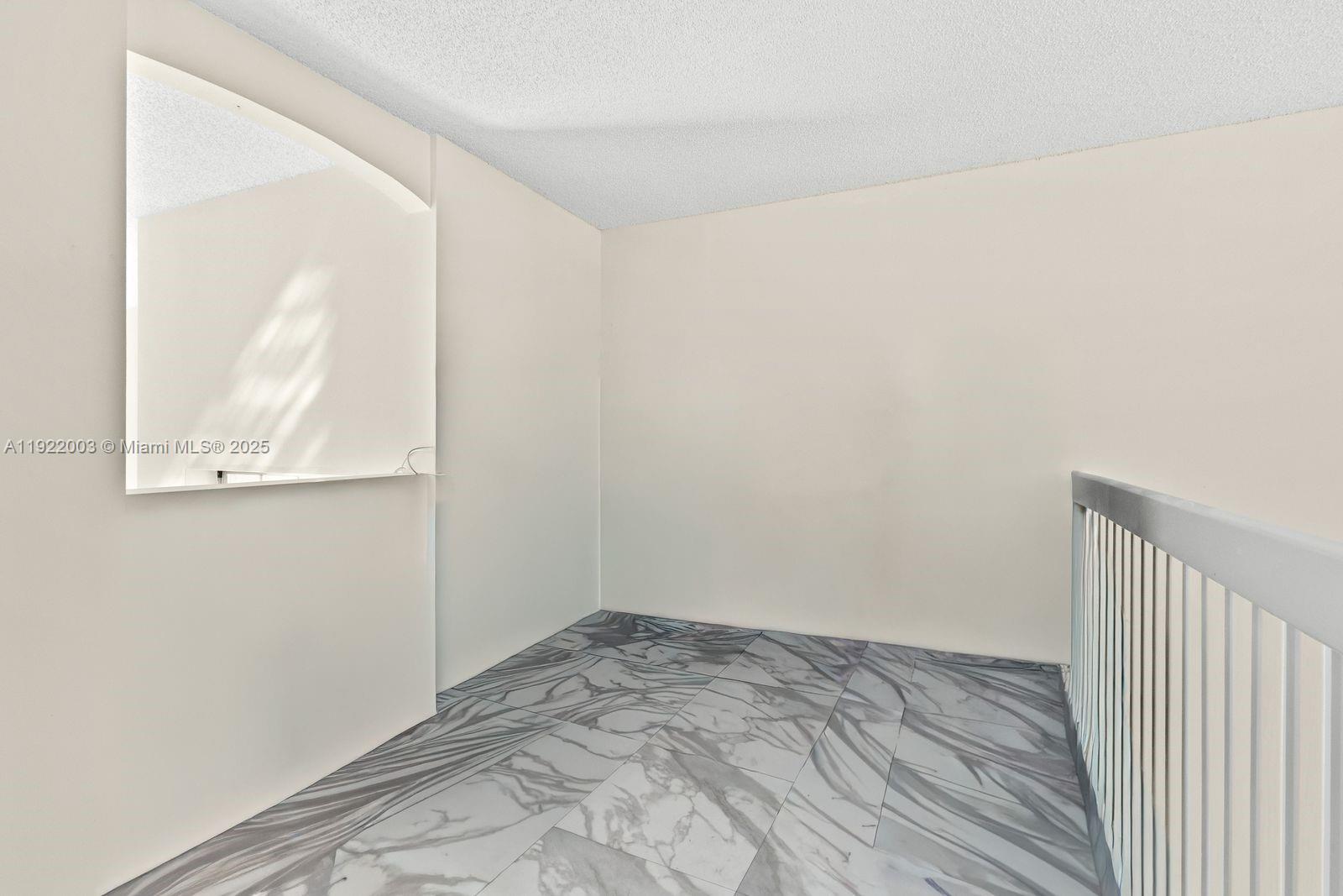 EMBASSY LAKES PHASE III - Residential