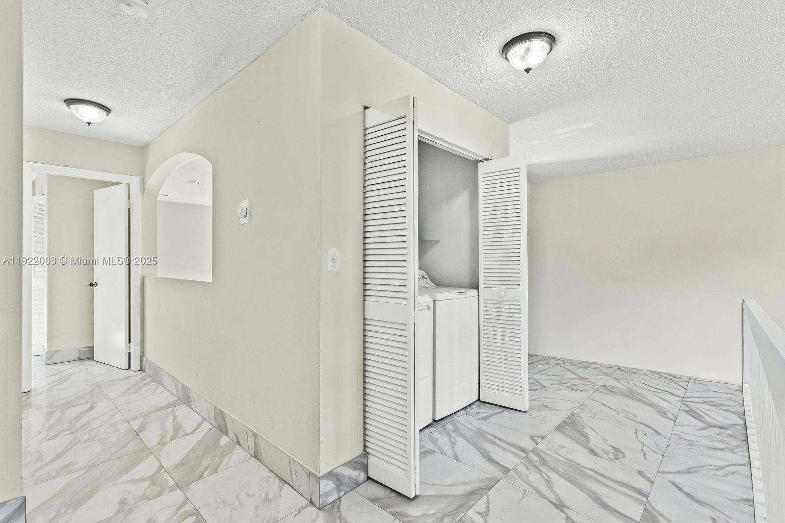 EMBASSY LAKES PHASE III - Residential