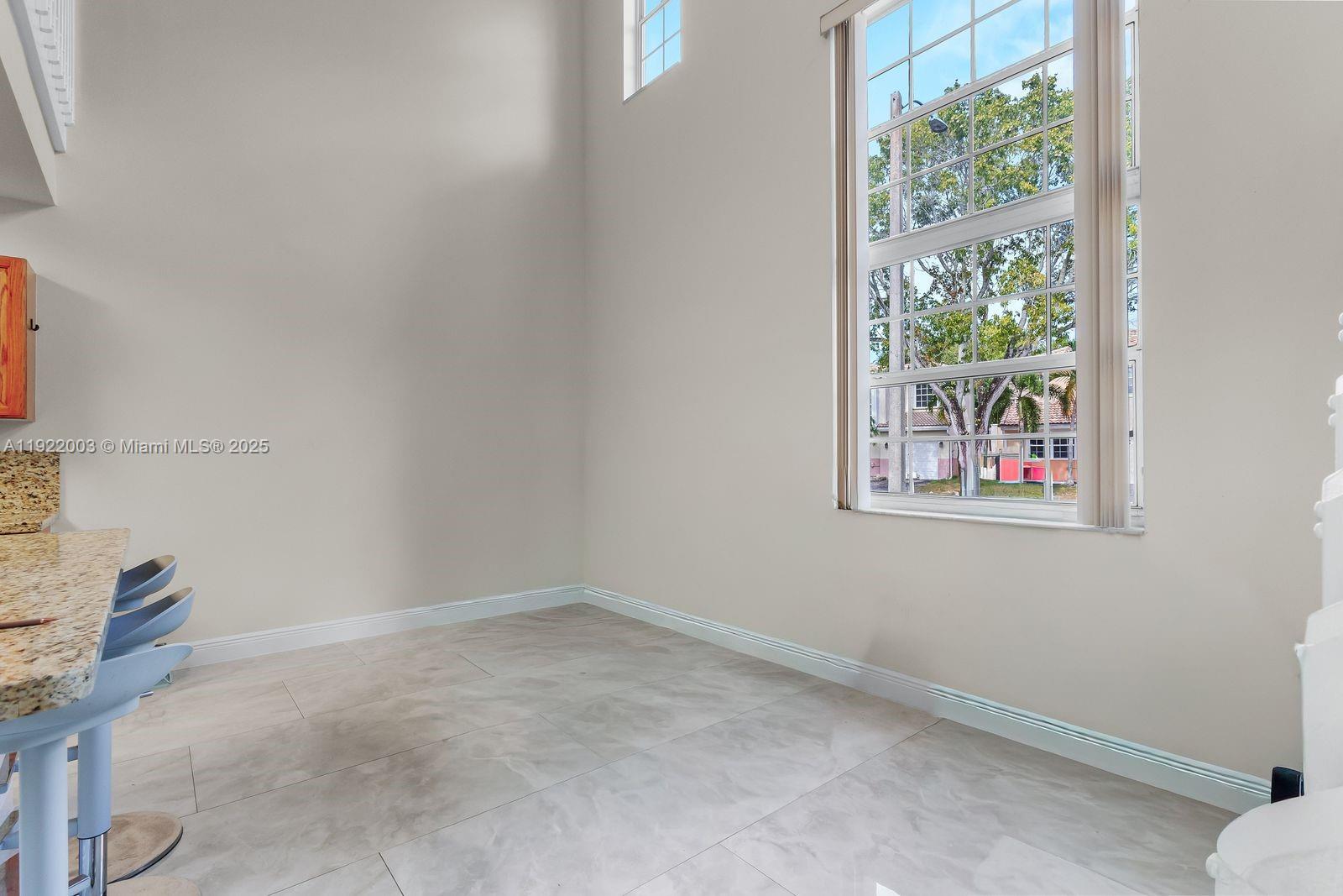 EMBASSY LAKES PHASE III - Residential