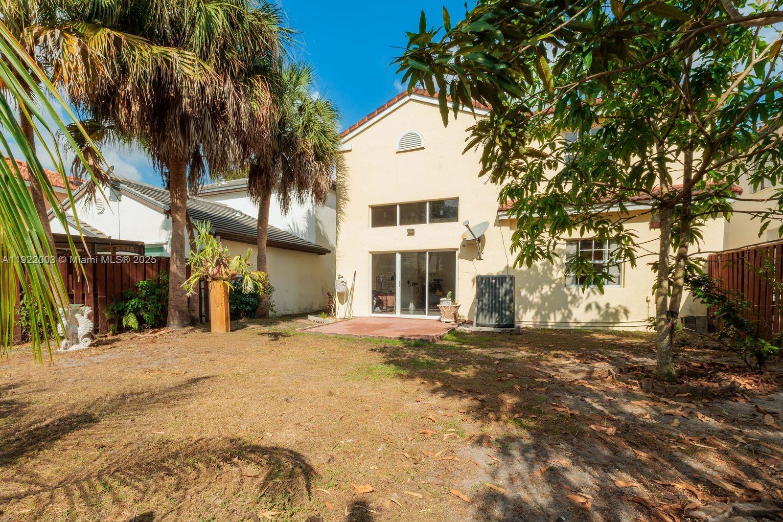 EMBASSY LAKES PHASE III - Residential