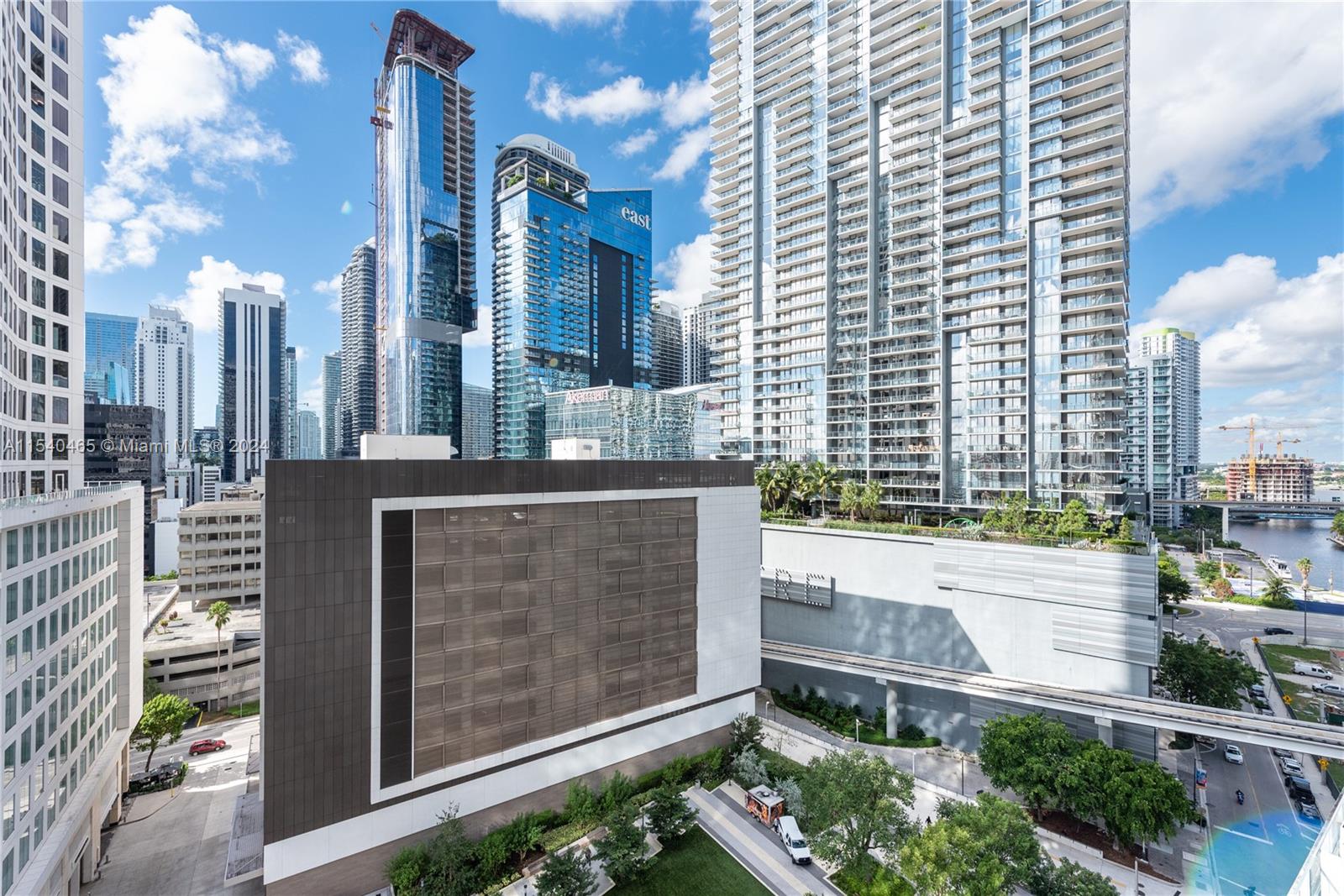 500 BRICKELL WEST CONDO - Residential Lease