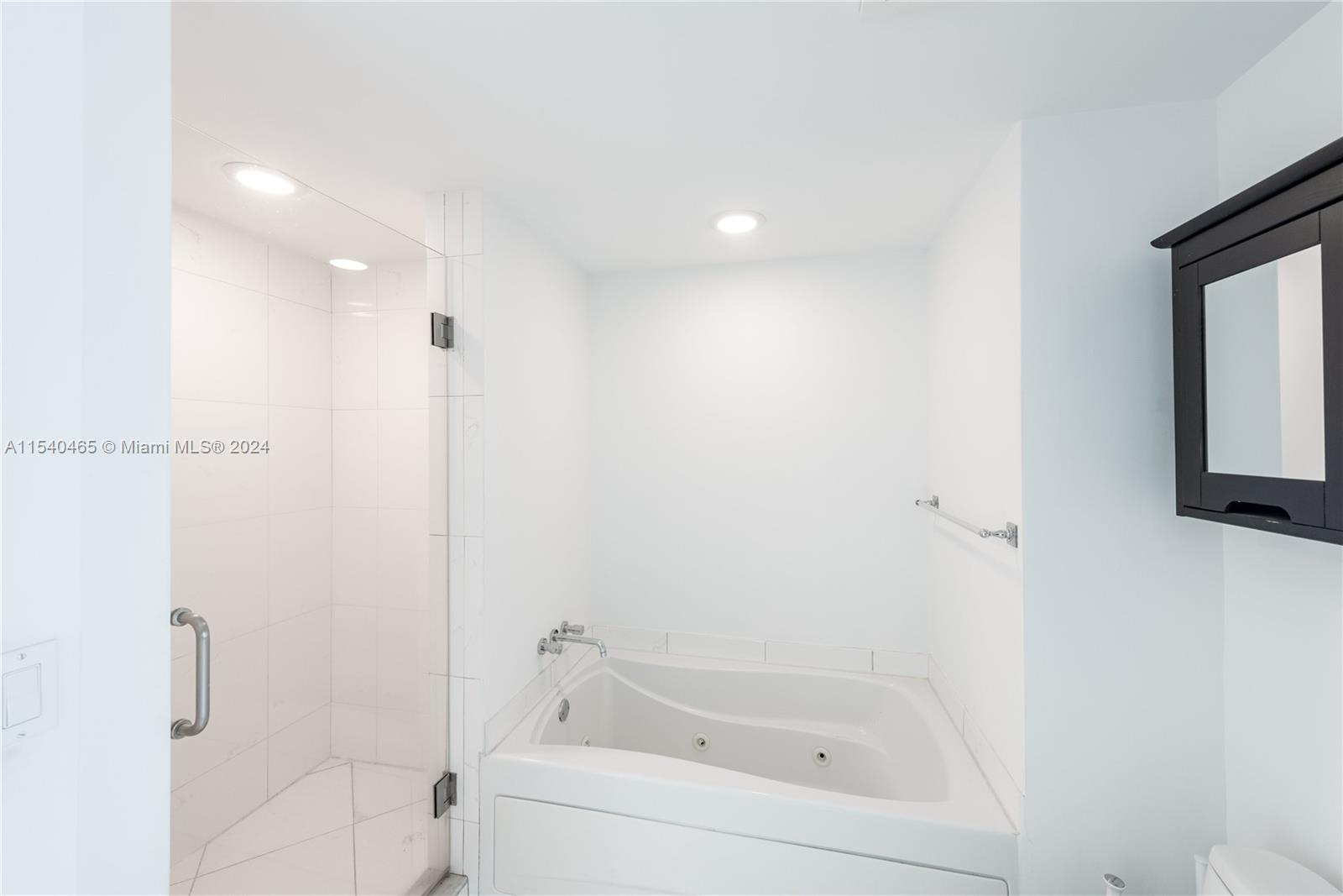 500 BRICKELL WEST CONDO - Residential Lease