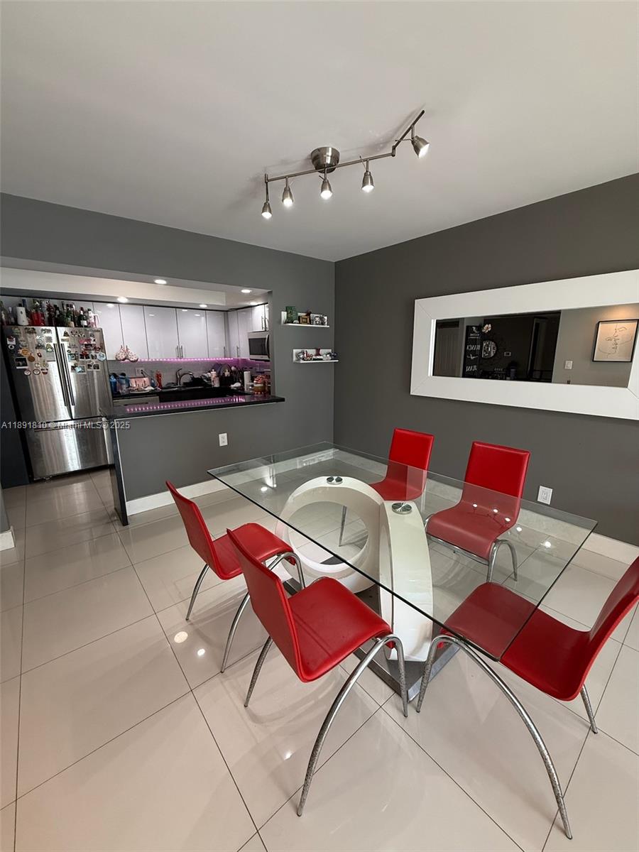 OCEAN RESERVE CONDO - Residential Lease