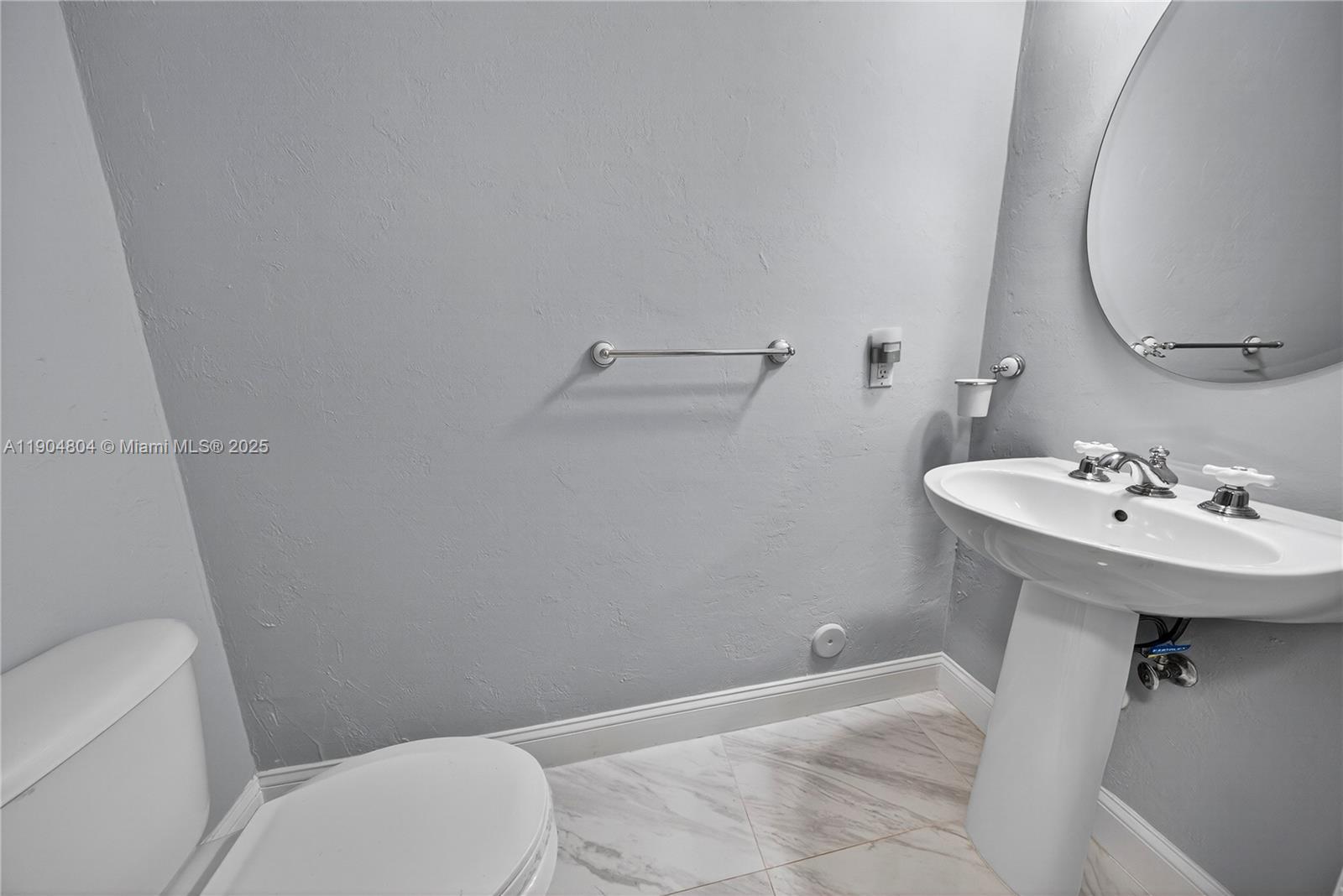 CORAL SHORES AMEND PLAT - Residential