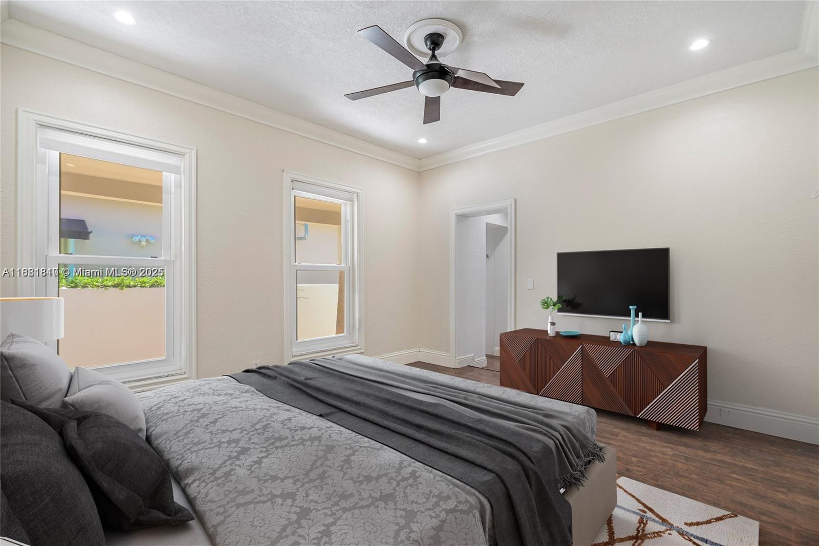 PARKWAY - Residential Lease