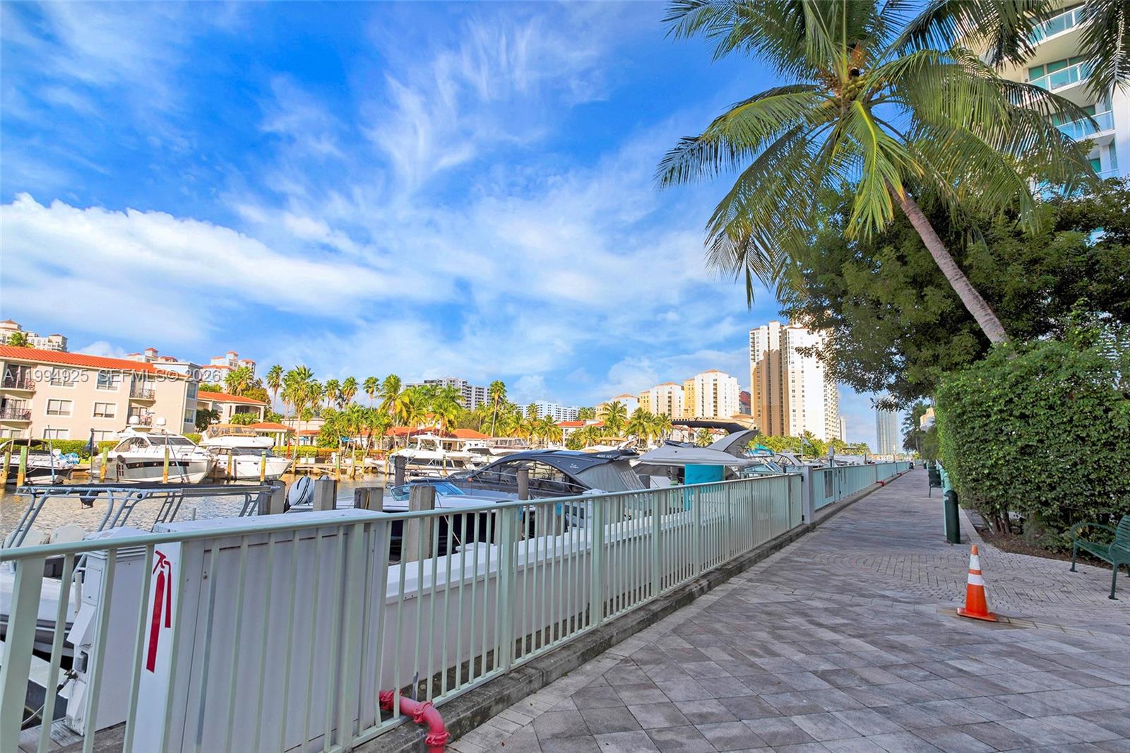 UPTOWN MARINA LOFTS CONDO - Residential Lease