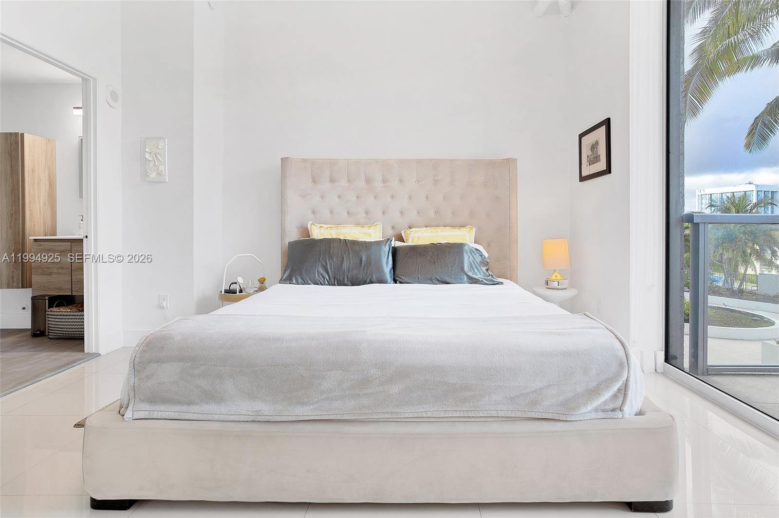 UPTOWN MARINA LOFTS CONDO - Residential Lease