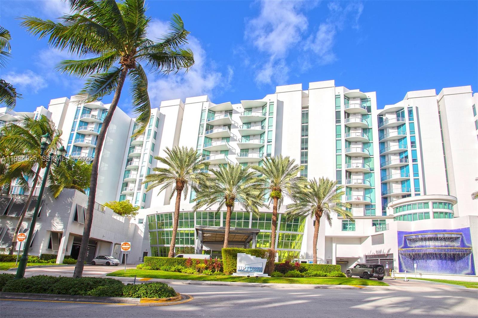 UPTOWN MARINA LOFTS CONDO - Residential Lease