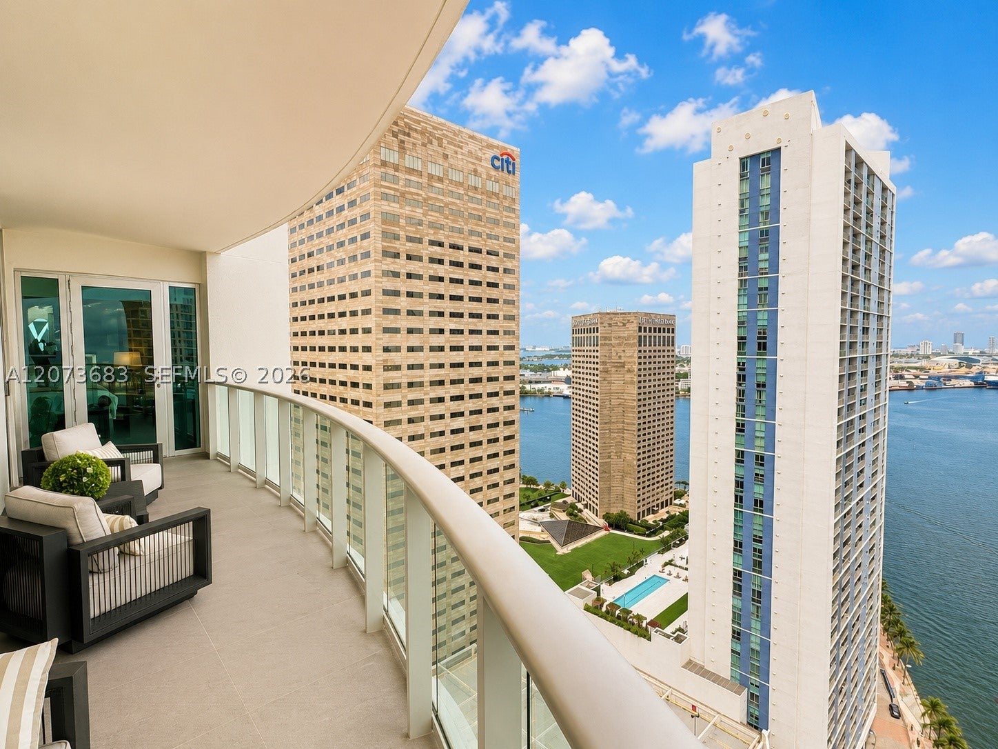 300 S Biscayne Blvd T-2910