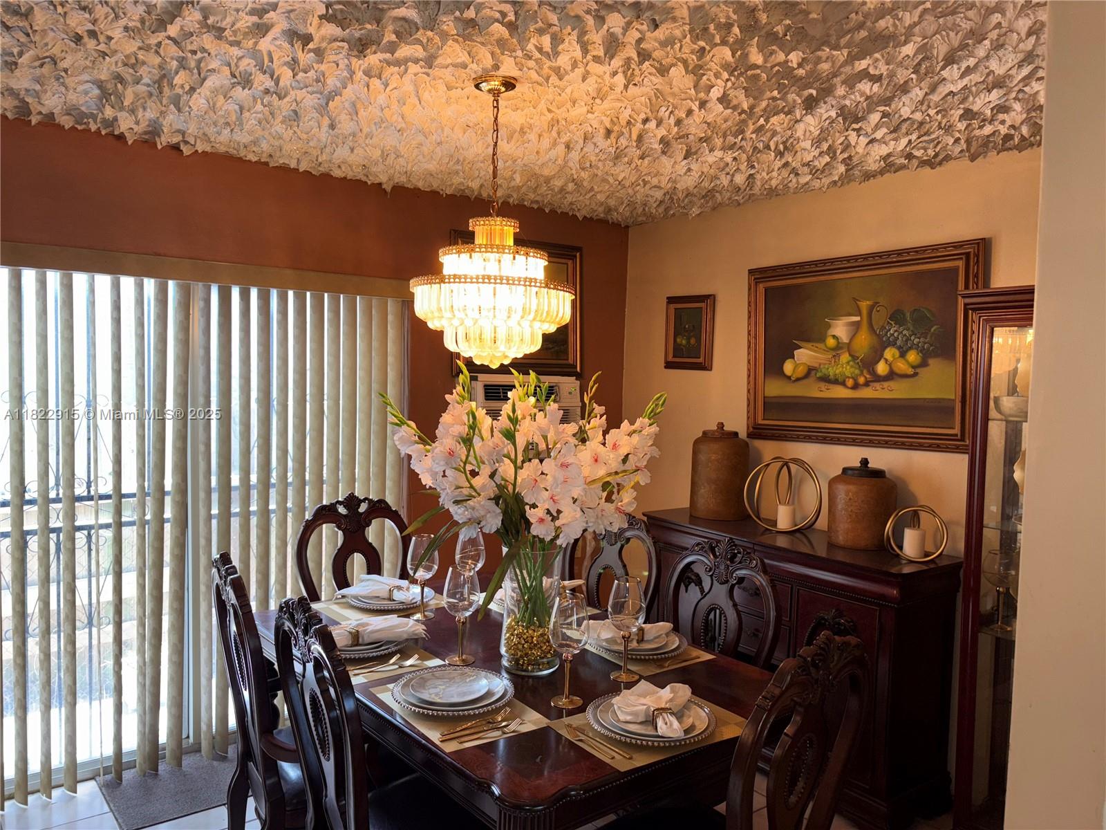 17TH AVE MANOR - Residential