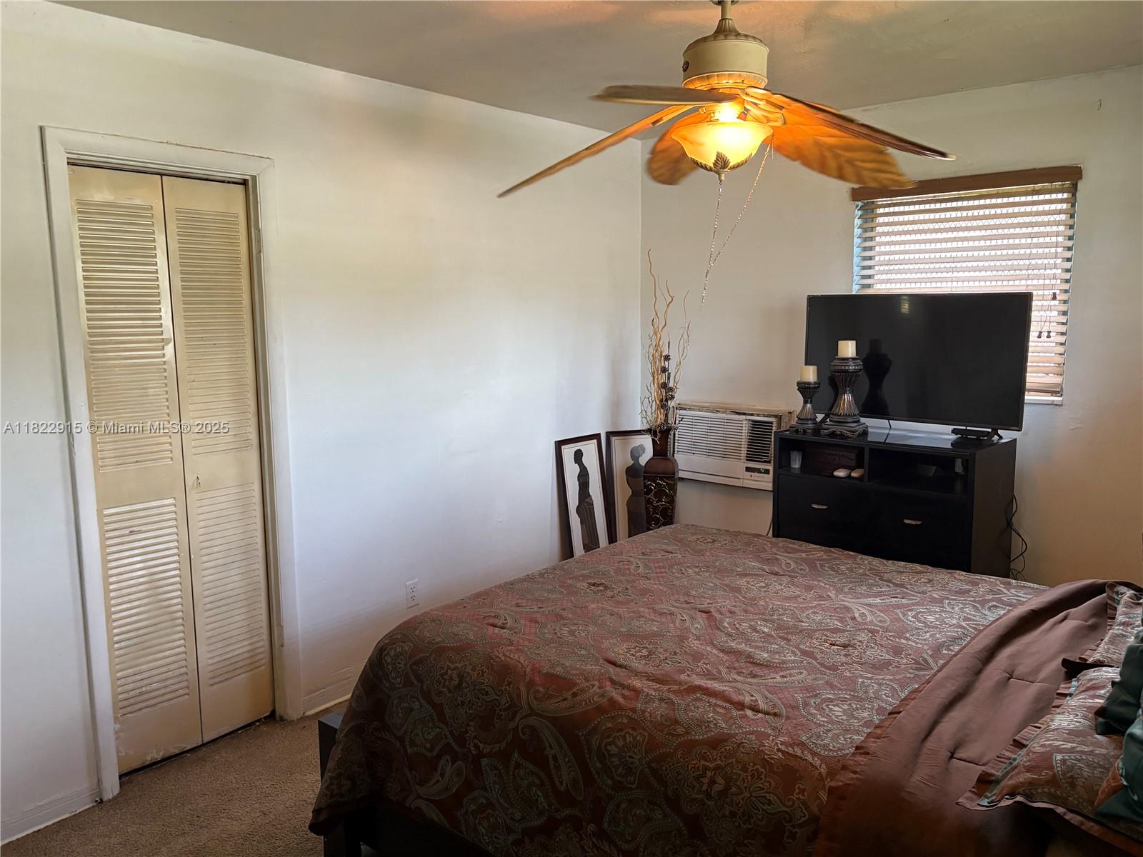 17TH AVE MANOR - Residential